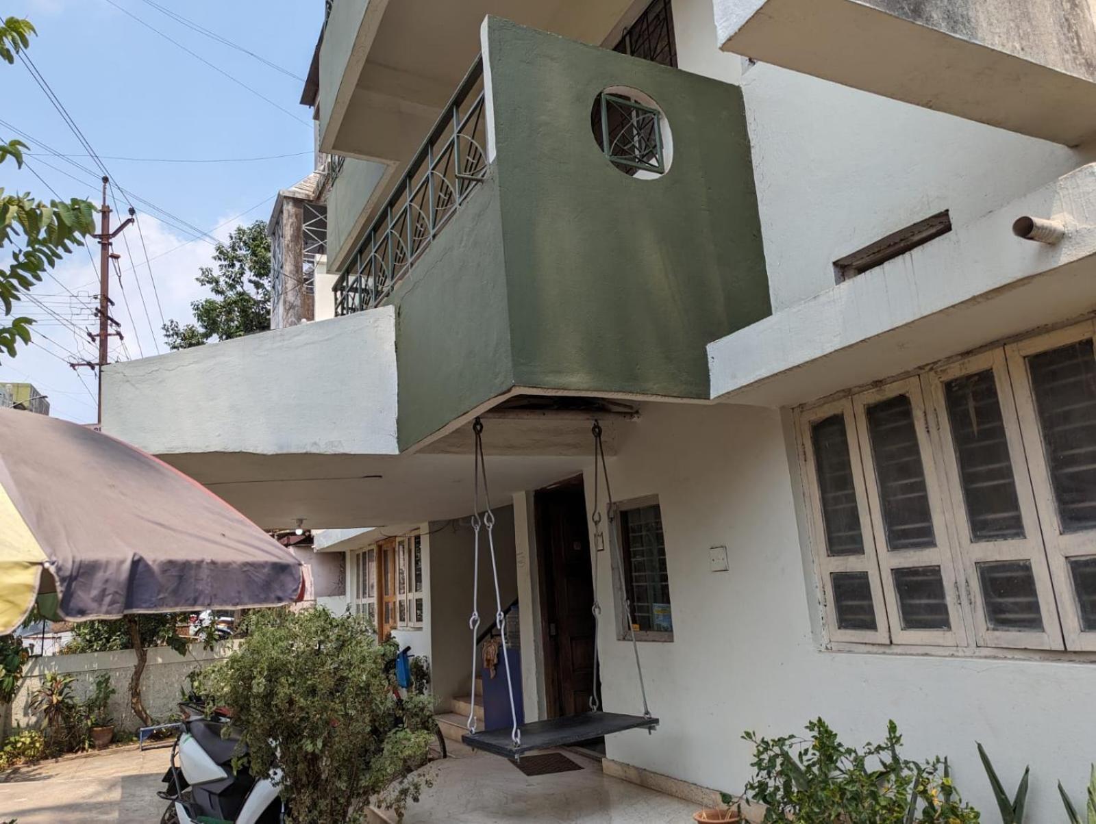 Swanky Sojourns Homestay كولهابور المظهر الخارجي الصورة